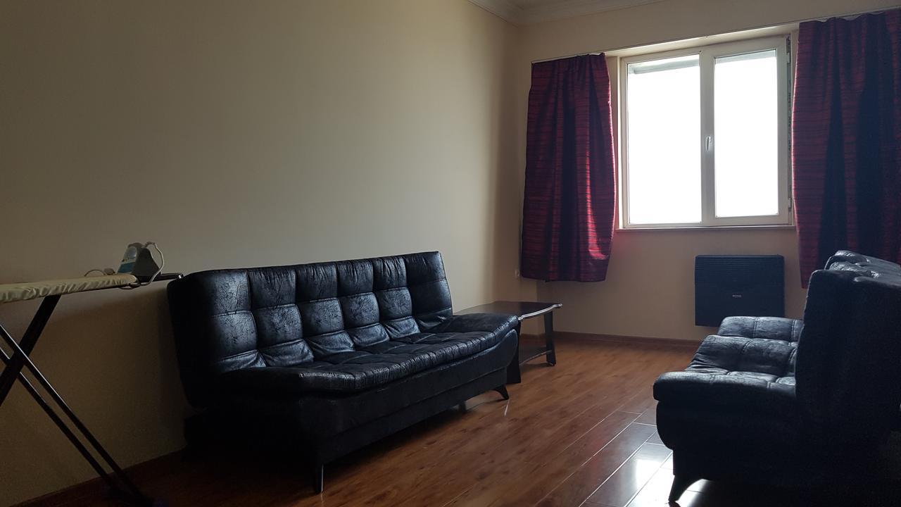 Apartment In Front Of Mcdonald'S Batumi Exterior foto