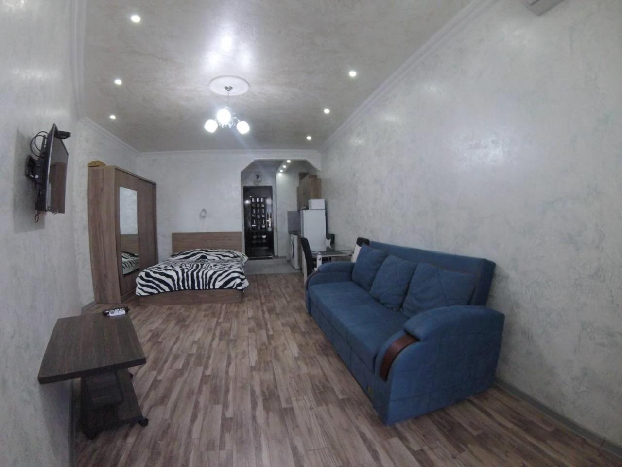 Apartment In Front Of Mcdonald'S Batumi Exterior foto